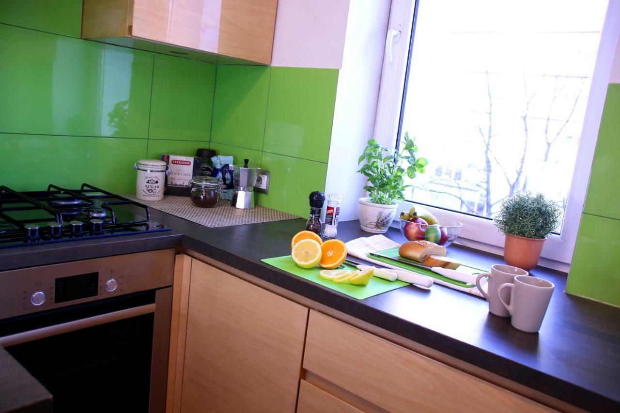 Stylish And Spacious By Cooee Apartments Warsawa Bagian luar foto