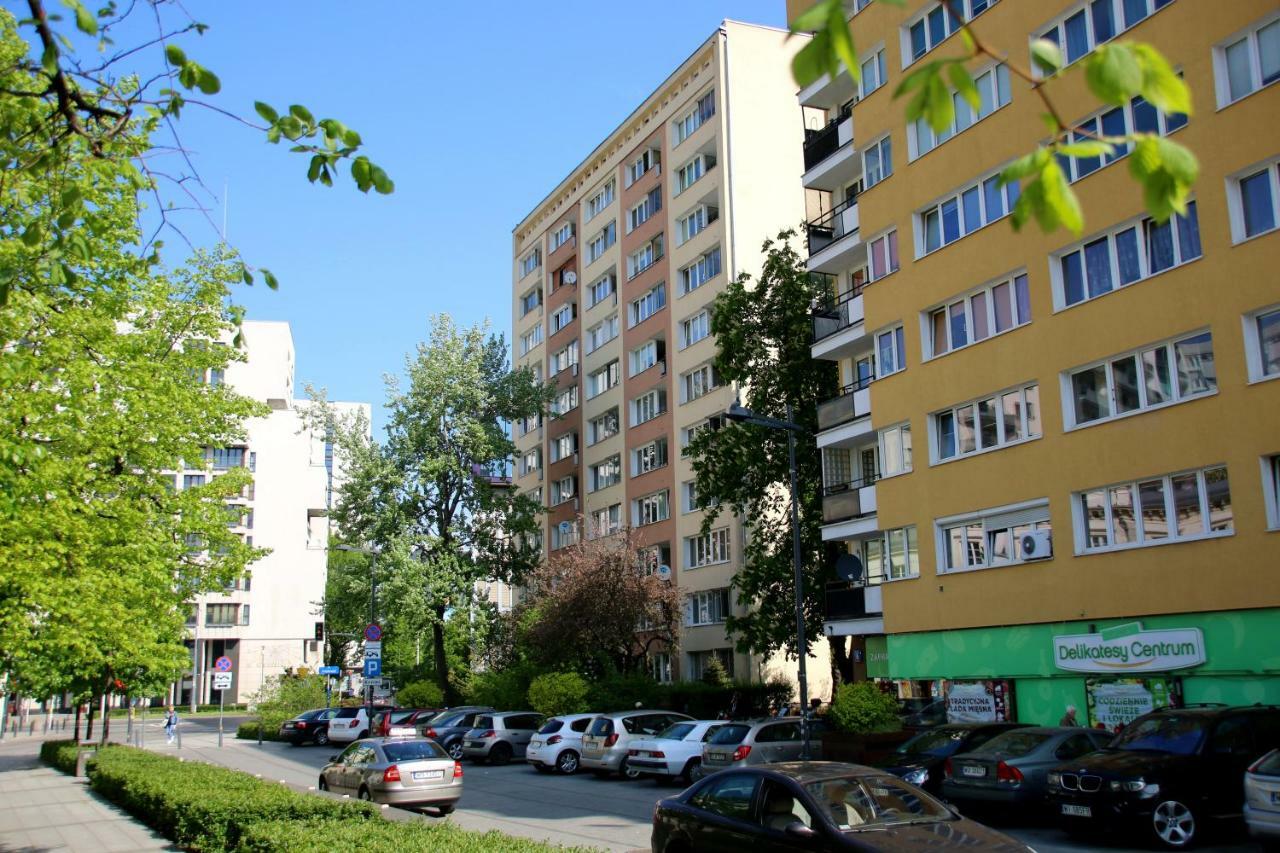 Stylish And Spacious By Cooee Apartments Warsawa Bagian luar foto
